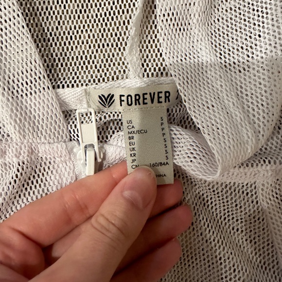 Mesh Zip Up - Picture 2 of 2